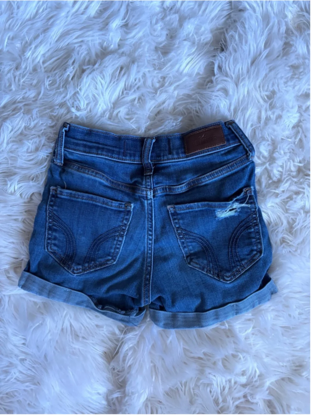 Hollister High Rise Short Jeans denim Shorts Size 23 distressed cuffed vacation